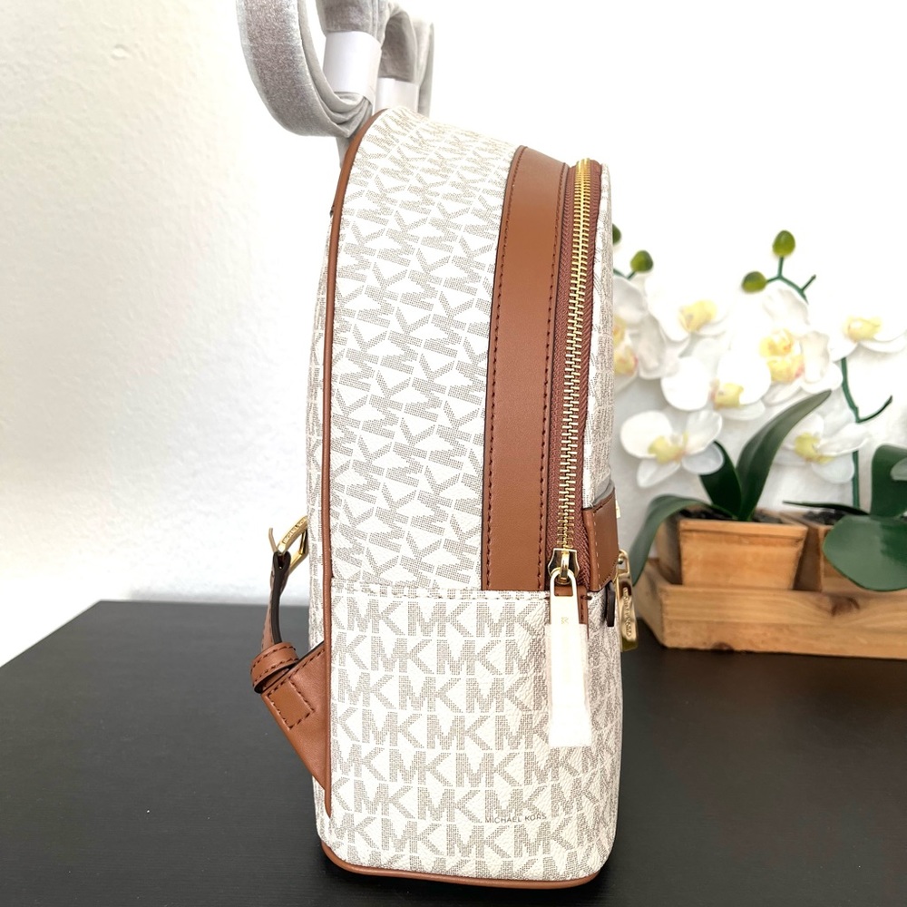 Michael kors Kenly MD Backpack - Picture 3 of 8